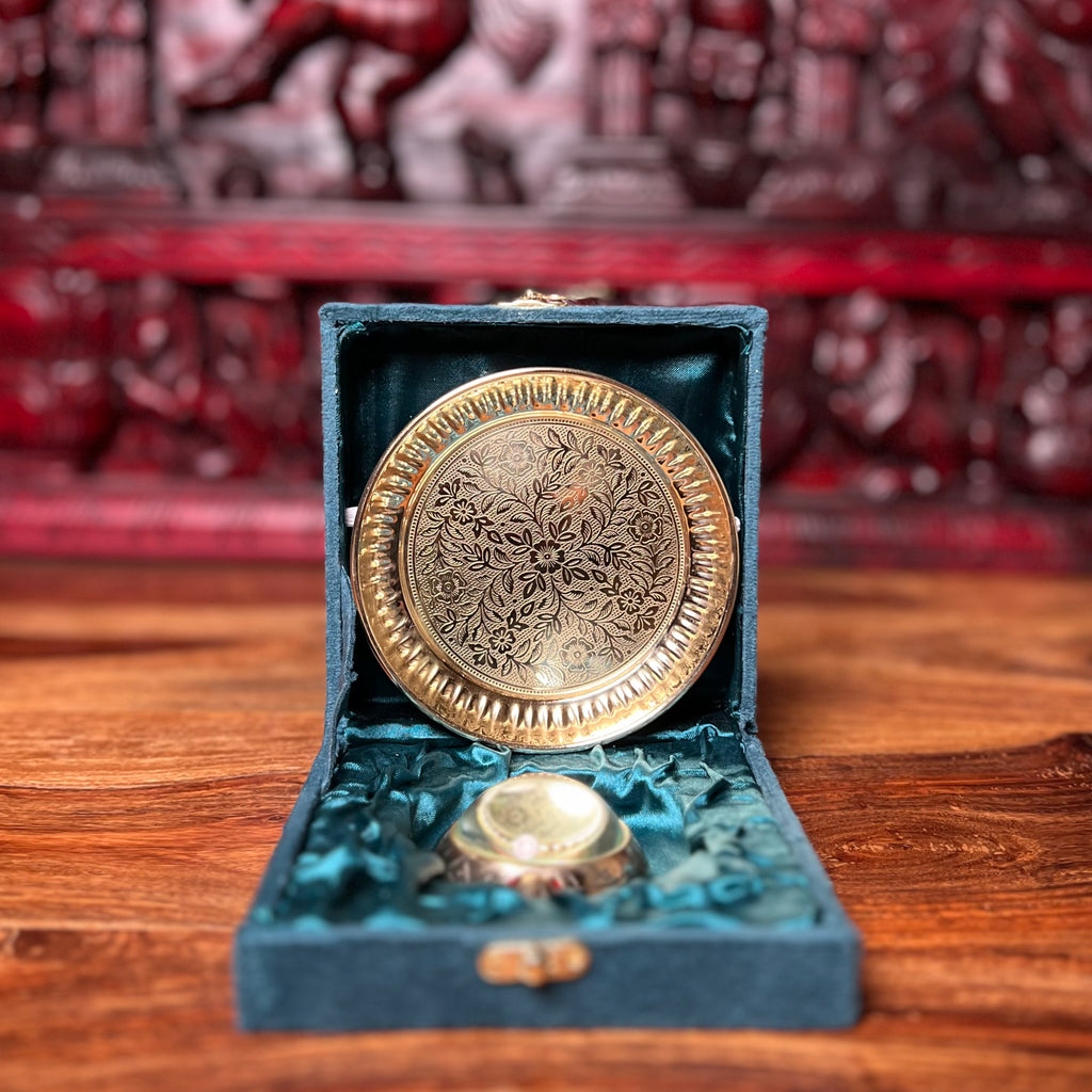 BRASS TORTOISE WITH PLATE SET