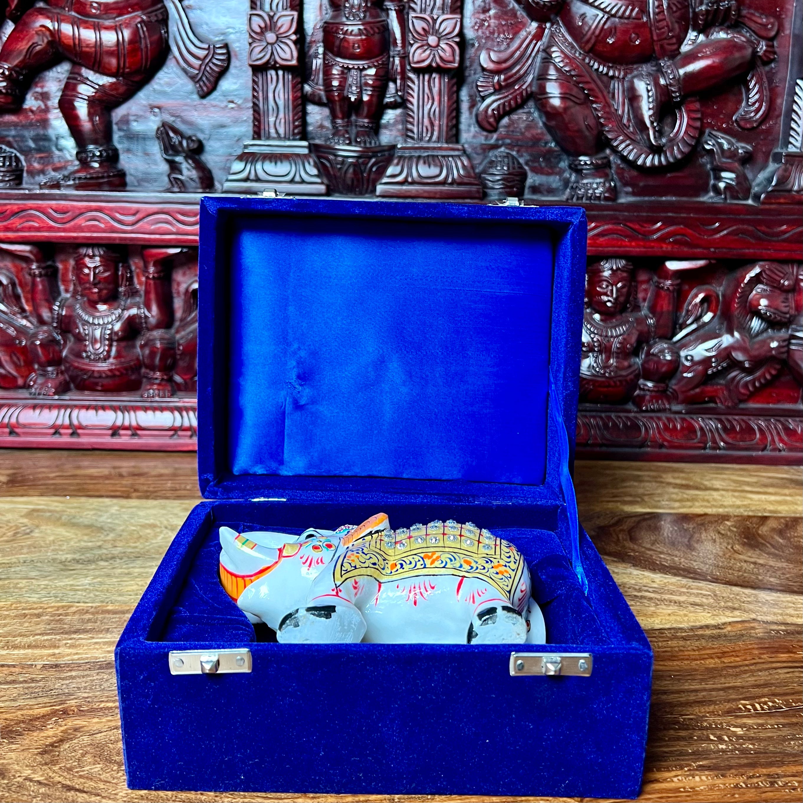 MARBLE ELEPHANT