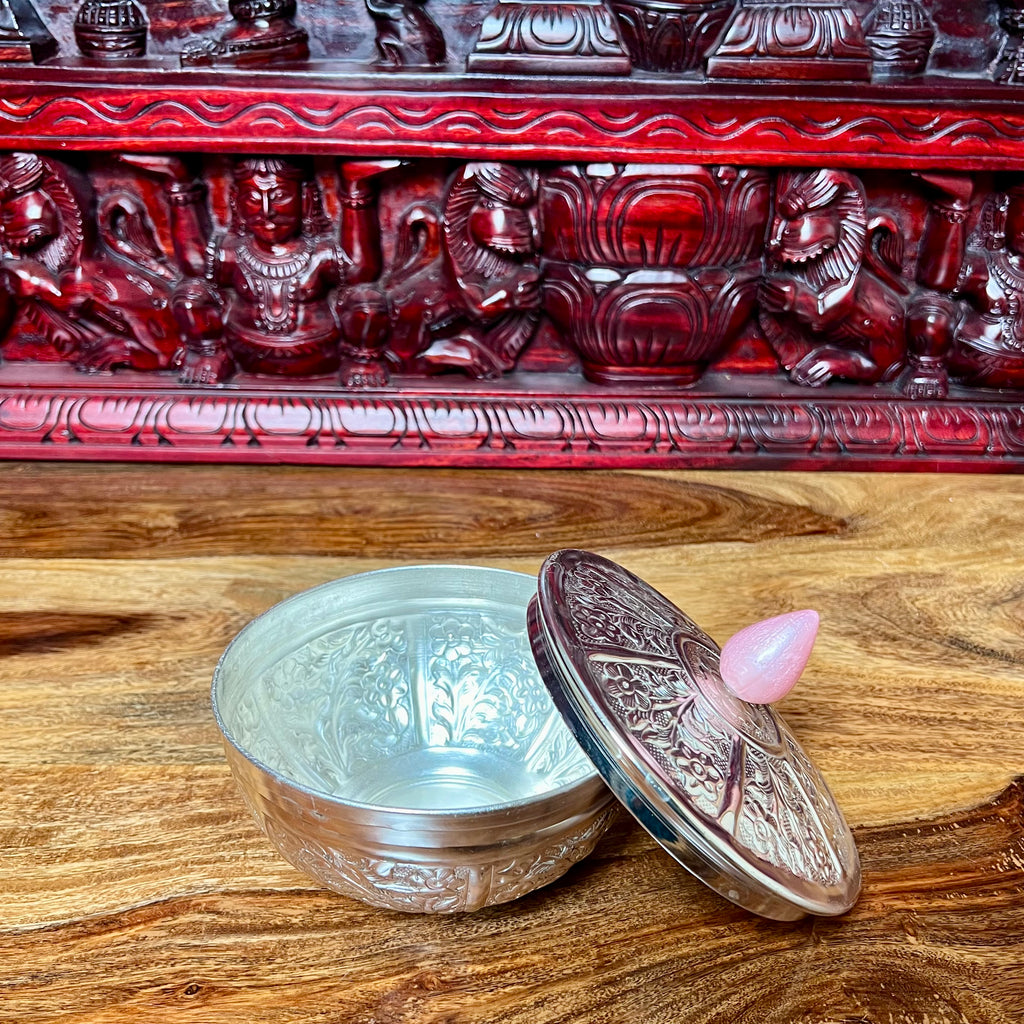 METAL BOWL WITH RESIN KNOB