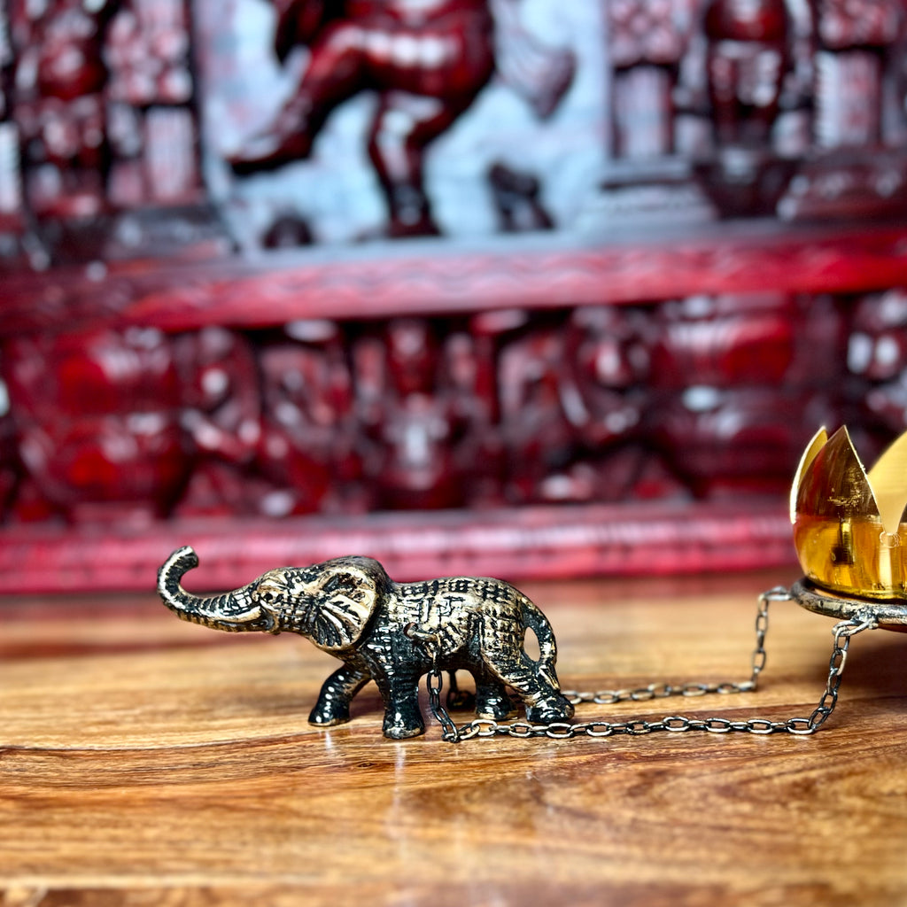 METAL ELEPHANT CART CANDLE STAND