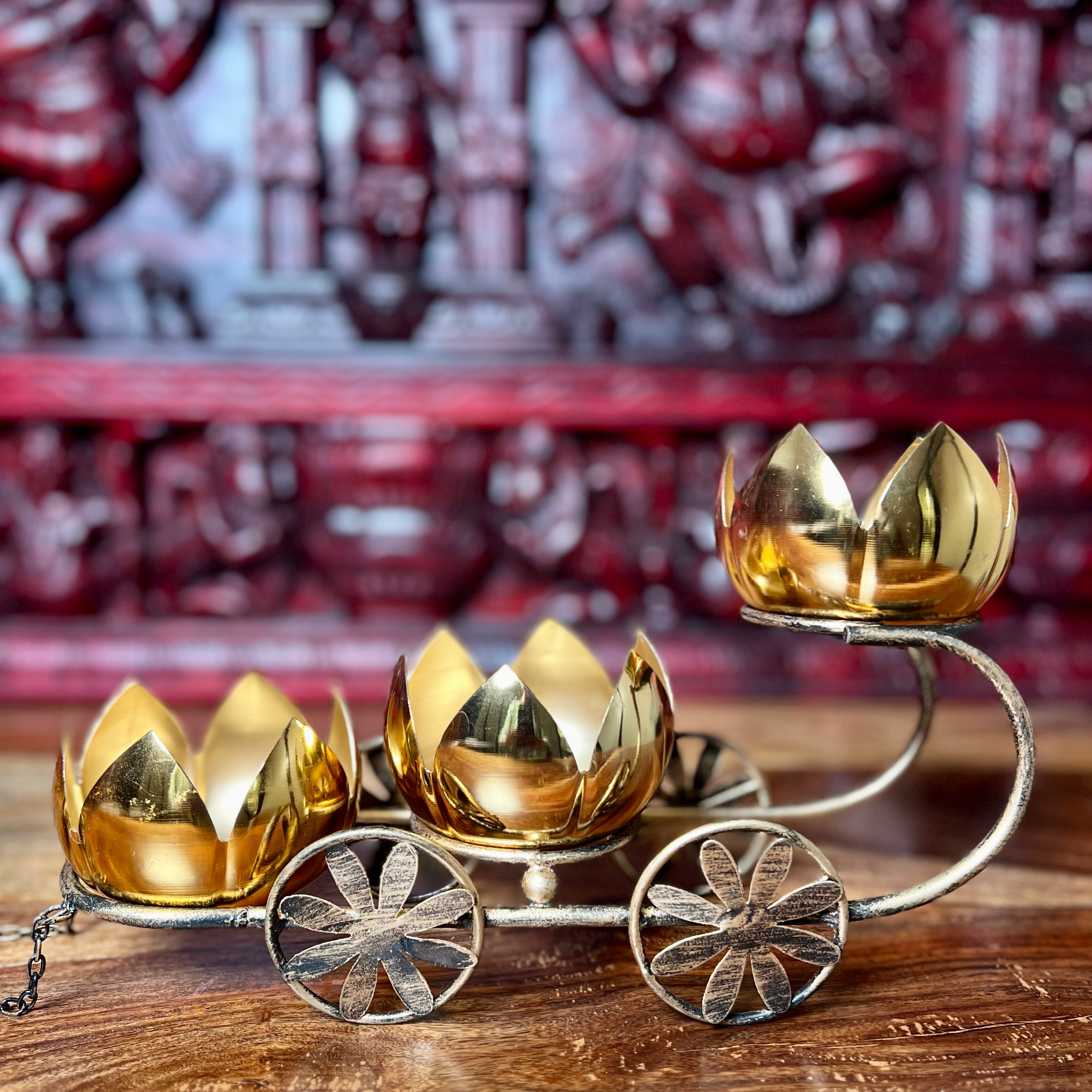 METAL ELEPHANT CART CANDLE STAND