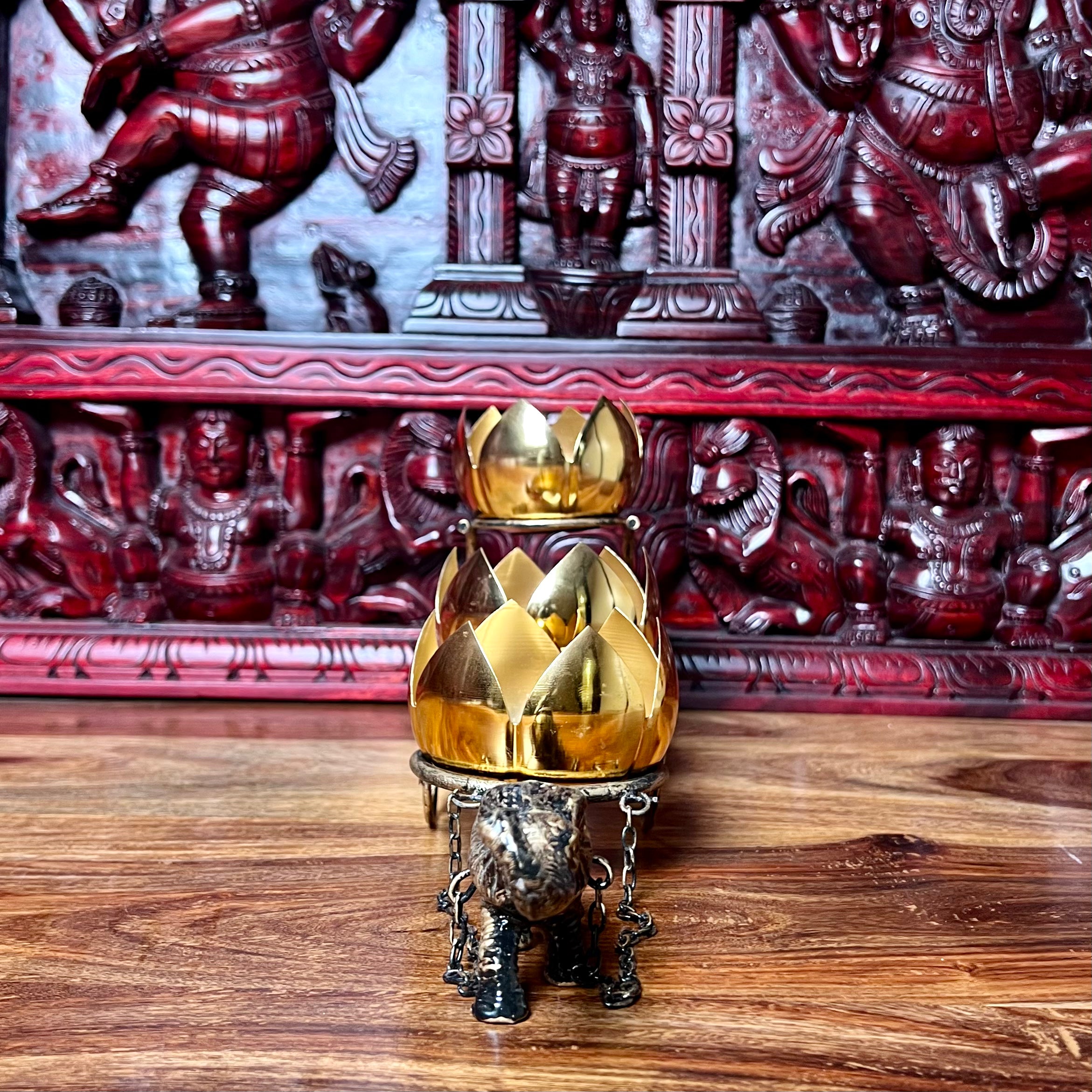 METAL ELEPHANT CART CANDLE STAND