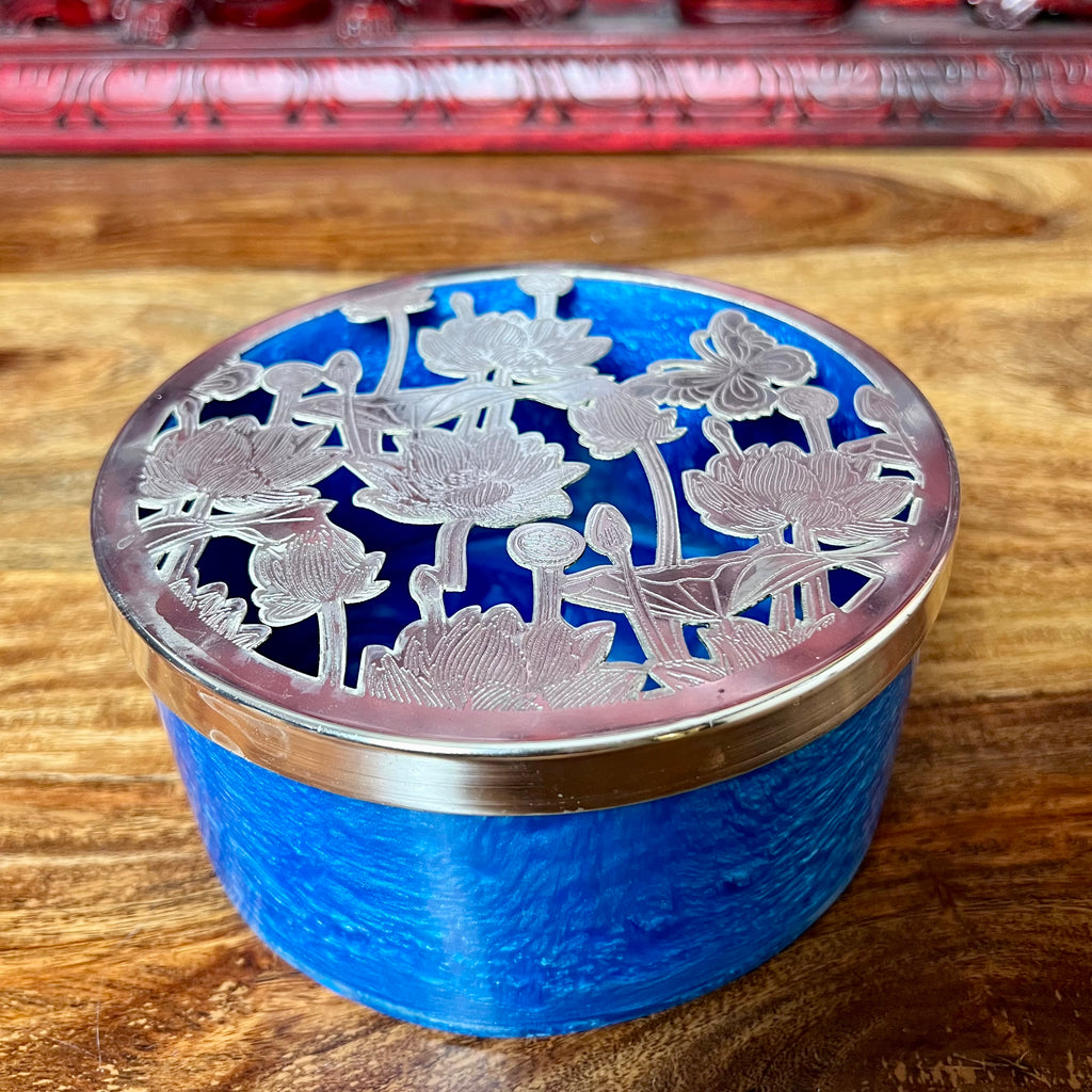 METAL & RESIN BOX