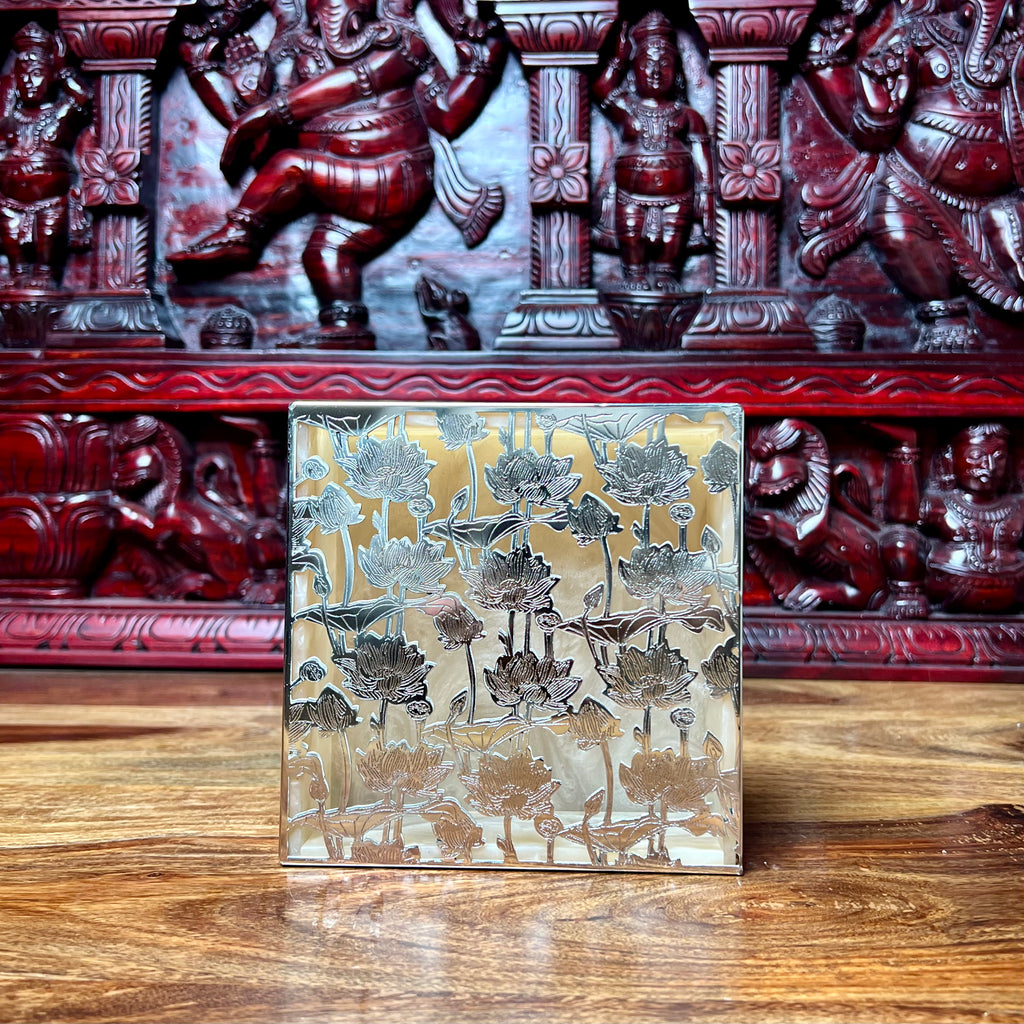 METAL & RESIN BOX