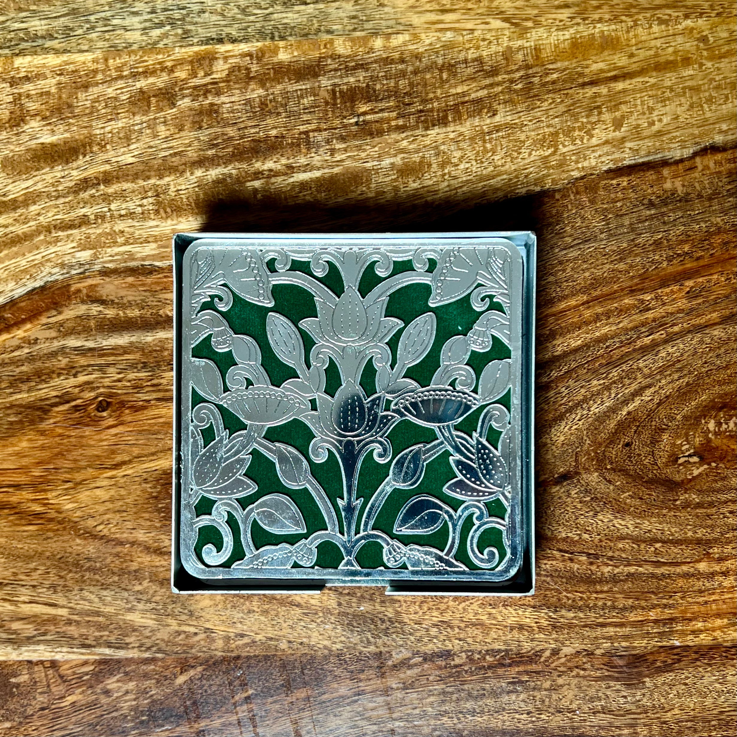 METAL COASTER SQUARE SET OF 6